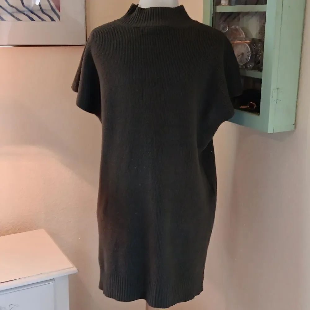Cyrus Olive Sweater - Picture 5 of 10